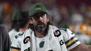 Brett Favre Urges Aaron Rodgers To Join Vikings