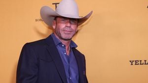 Yellowstone Finale Promises Surprises And Spinoffs