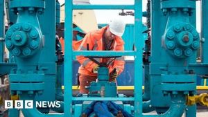 Reform UK Pushes Fracking Comeback Amid Political Tensions