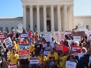 Redistricting Arms Race Reshapes U S House Map