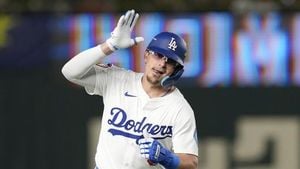 Dodgers Thank Tokyo With Cultural Exchange During Opening Series