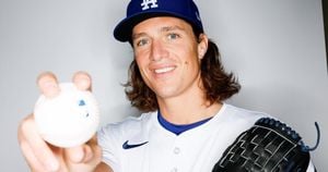 Dodgers' Tyler Glasnow Thrills Fans During Japan Visit