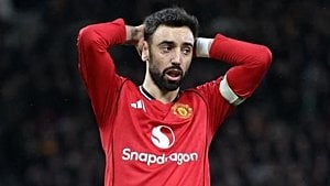 Bruno Fernandes Transfer Rumors Swirl As Real Madrid Eyes Manchester United Captain