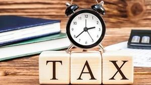 CBDT Simplifies Tax Filing With New ITR Forms