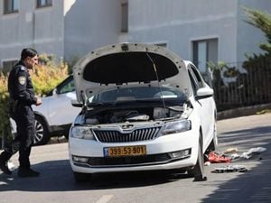 Stabbing And Mass Arrests Escalate Jerusalem Tensions
