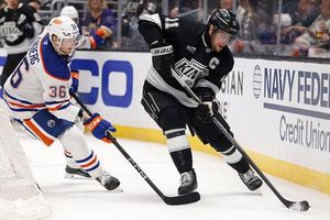 Oilers Take 3-2 Series Lead With Game Five Victory