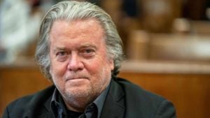 Bannon Mobilizes Allies To Secure Trump's 2024 Election