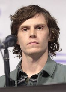 Evan Peters