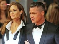 Angelina Jolie ‘Fuming’ Over Oscar Snub, Blames Brad Pitt & Pamela Anderson’s Surprise Rise: Report - Live India