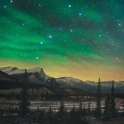  Airglow Borealis 