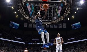 Timberwolves Dominate Warriors To Even Series 1-1