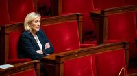 La décision du Conseil constitutionnel sur l'inéligibilité d'un élu mahorais peut-elle faire jurisprudence pour Marine Le Pen ?