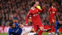 Carragher slams 'SHOCKING' decision not to send James Tarkowski off