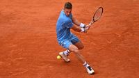 Lehečkovo trápení pokračuje, nevyužil mečboly. Vondroušová se odhlásila | TN.cz