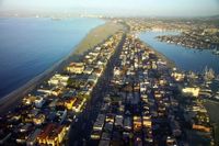 Earthquake hits coastal city - 'sounding like a car hitting side of house'