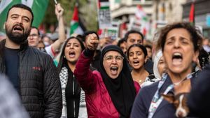 Pro-Palestinian Protests Rock U.S. Senate