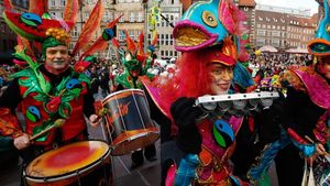 Bremen Celebrates Final Samba-Karneval With Farewell Parade