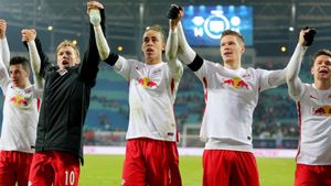 Lok Leipzig Dominates Jena To Extend Lead