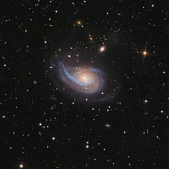 Arp 78: Peculiar Galaxy in Aries