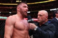 Dricus du Plessis vs Paulo Costa should be the next fight, says MMA analyst | BJPenn.com