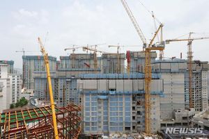 Government Eases Construction Firms' Pre-Completion Burdens