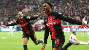 Bayer Leverkusen Defeats Holstein Kiel 2-0