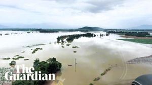 North Queensland Prepares For Heavy Rainfall And Cyclone Threat