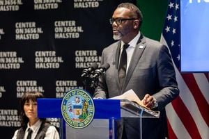 Chicago And Washington DC Face New Challenges And Change