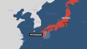 Multiple Earthquakes Shake Western Japan Early Monday