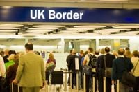 Warning over ‘dangerous brain drain’ as number of Britons leaving UK revealed