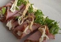 Гости будут в восторге: быстрая и элегантная мясная закуска на Пасху