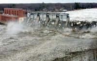 Inondation et évacuations : des citoyens sont évacués d’urgence à Drummondville – Vingt55