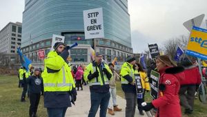 Canada Post Strike Tests Workers And Public This Holiday Season