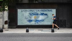 Elektrikli Testere Ve Şok Terapi: Arjantin Enflasyonu %300’Lerden Nasıl Döndü?