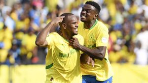 Mamelodi Sundowns Edge Raja Casablanca For First Win