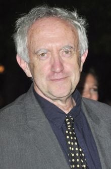 Jonathan Pryce