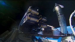 Starship Tarihe Geçti: İlk Orbital Uçuşu Başarıyla Tamamladı, 26 Starlink V3 Uydusu Yörüngede.
