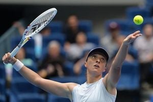 Swiatek Faces Navarro In High-Stakes China Open Clash