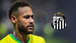 Neymar Returns To Santos Amid Barcelona Speculations