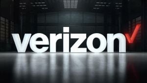 Verizon Customers React To Hidden Fee Increase