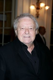 Roger Dumas