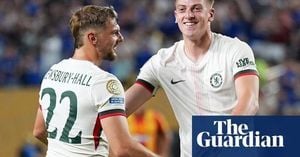 Liam Delap Shines As Chelsea Reach Club World Cup Knockouts