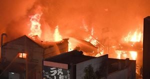 Major Fire Destroys Abandoned Home In Fukuoka City