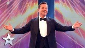 Stephen Mulhern's Emotional Tribute Shines At Royal Variety Performance