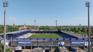 VfL Osnabrück Wins Match Amidst Fan Violence