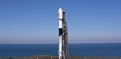 SpaceX, Yeni Falcon 9 Roketiyle 24 Starlink Uydusunu Kutup Yörüngesine Gönderdi.