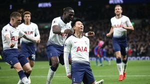 Tottenham Hotspur Triumphs With 2-0 Win Over Ipswich Town