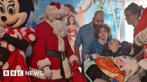 Community Grants Terminally Ill Boy His Santa Wish
