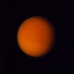 Titan: Satürn'ün Dumanlı Ayı