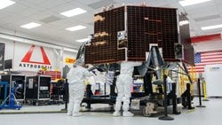 Ay Üssü Yolculuğu Başladı: Astrobotic’in Yeni İniş Aracı Griffin-1 Tanıtıldı!
